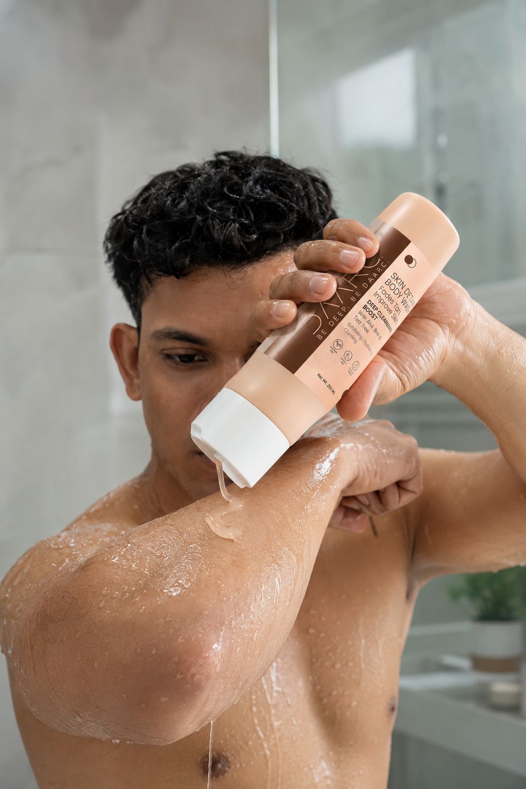 DAARC DeTan Body Wash with 10% Glycolic Acid, 5% Lactic Acid & 2% Salicylic Acid 250ml - Image 2